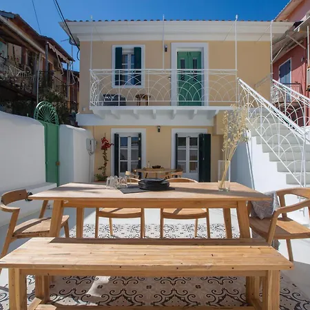 Angestrale Wood * Lefkáda